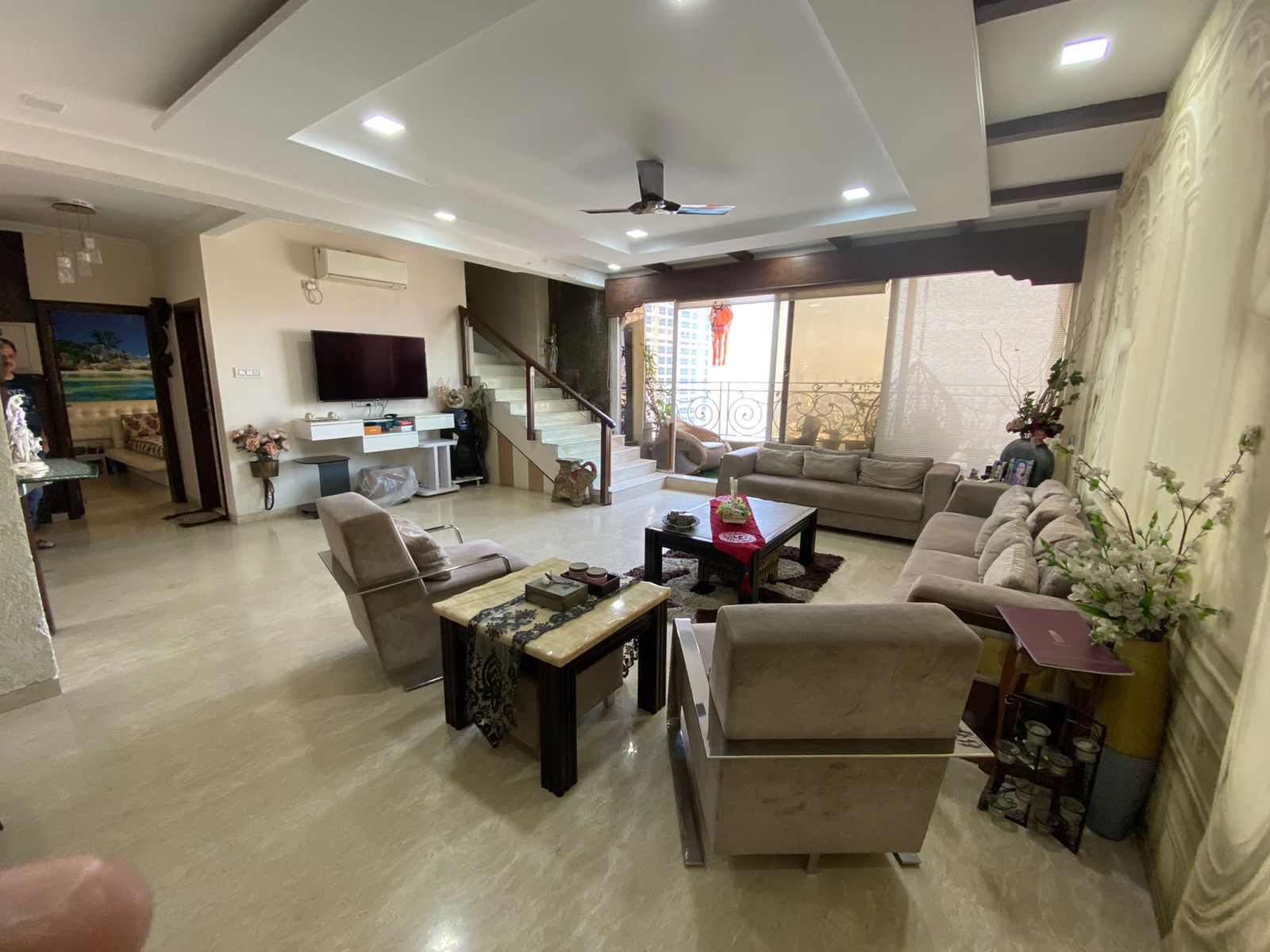 4 BHK Fully Furnished in Raheja Regency , Sion